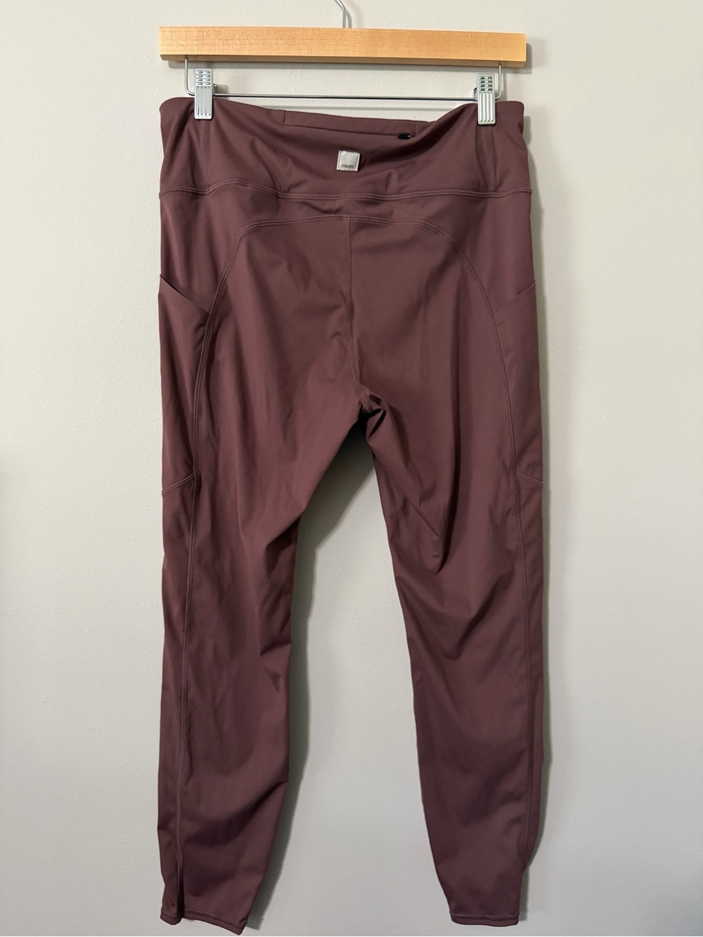Vuori Women’s Pocket Leggings Size Large Athletic Yoga Running Athleisure - Picture 5 of 6